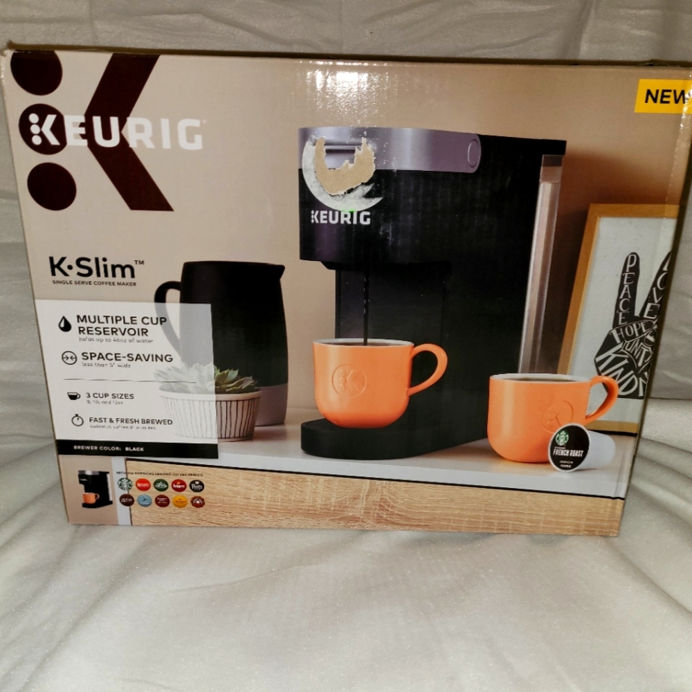 Keurig K-Slim and pod tray